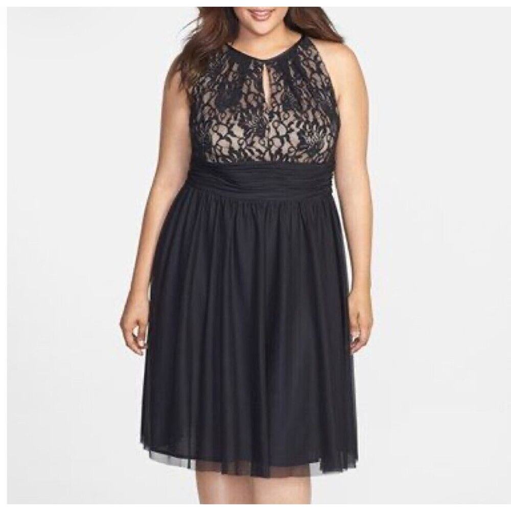 R&M Richards Stunning Black Lace Party Dress Size 8 Medium Wedding Cocktail NEW